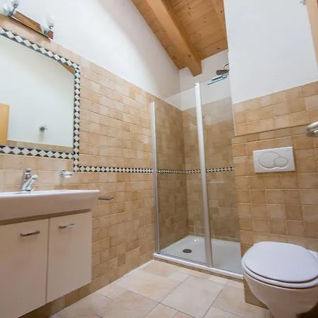 Duplex Henri Est *
